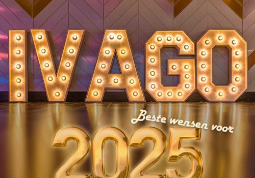 IVAGO beste wensen voor 2025 - vierkant - tekst rechts